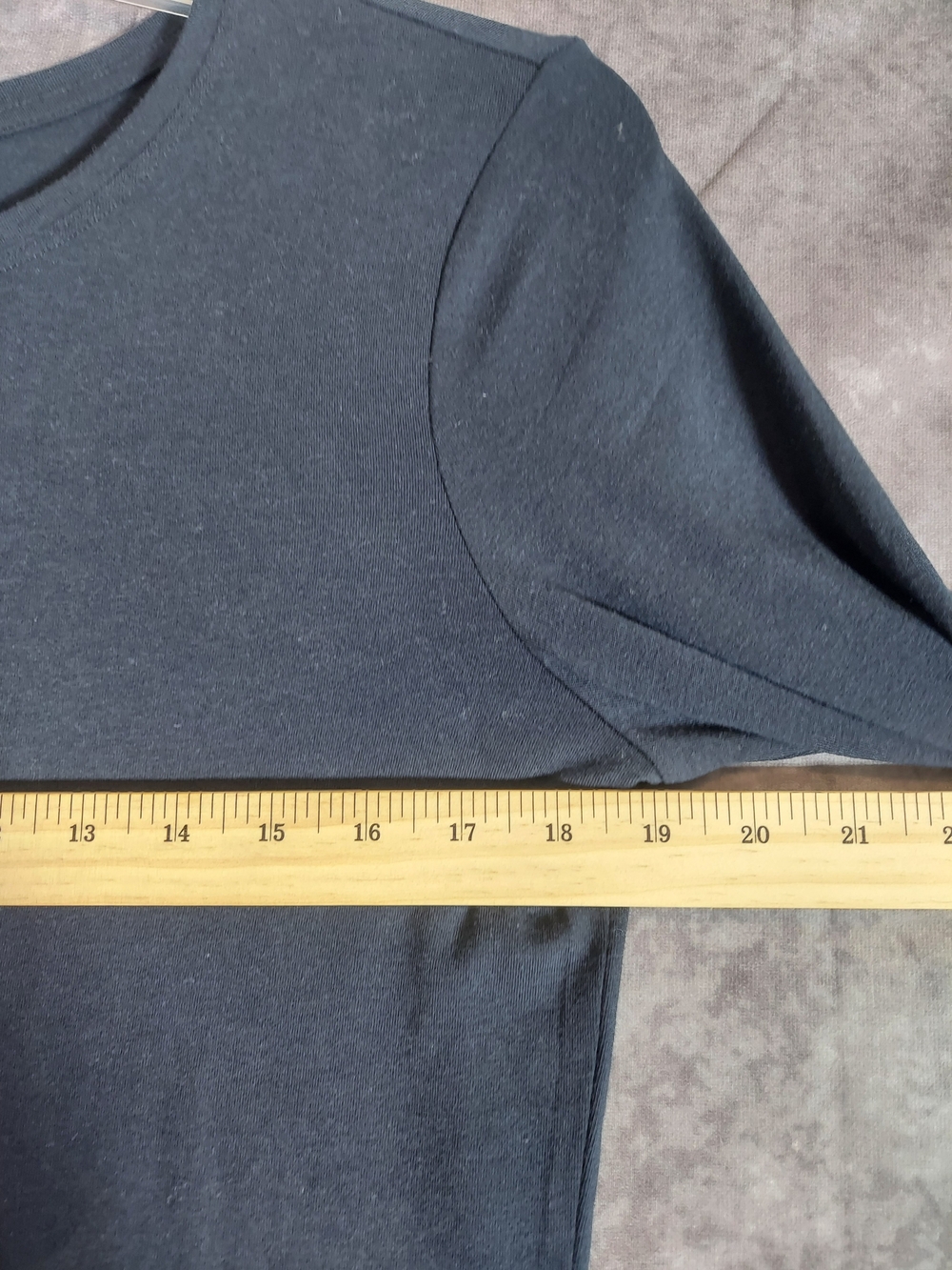 Banana Republic Timeless Tee Women Medium Black Crewneck LS Shirt M - Picture 4 of 6